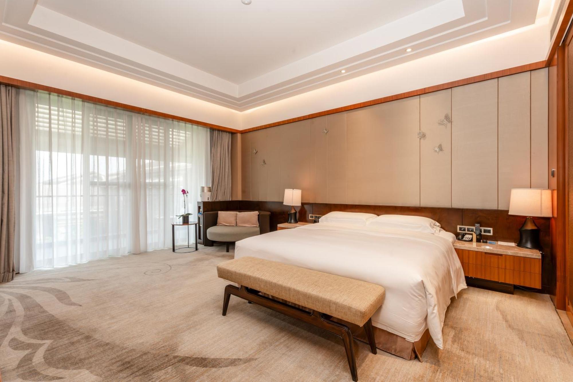 Intercontinental Kunming By Ihg Hotel ภายนอก รูปภาพ